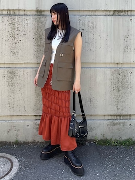 「MURUA（ムルーア）のアイテム（ボストンバッグ）」を使った、辻村奈々さん（レディース・159cm）の夏コーディネート