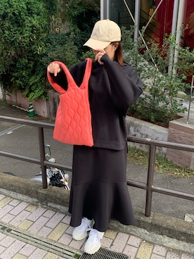 「オールブラック」｜「アイテム（セットアップ）」を使った、udc__komaさん（レディース・159cm）の秋コーディネート