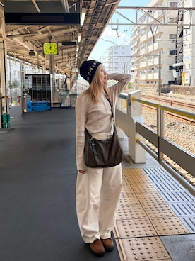「GU（ジーユー）のアイテム（パンツ、ホワイト系）」を使った、nanalogさん（レディース・155cm）の春コーディネート