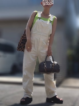 「アイテム（チャーム）」を使った、記録係さん（レディース・161cm）の夏コーディネート