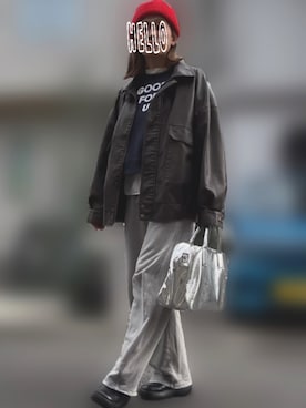 「アイテム（帽子、レッド系）」を使った、記録係さん（レディース・161cm）の秋コーディネート