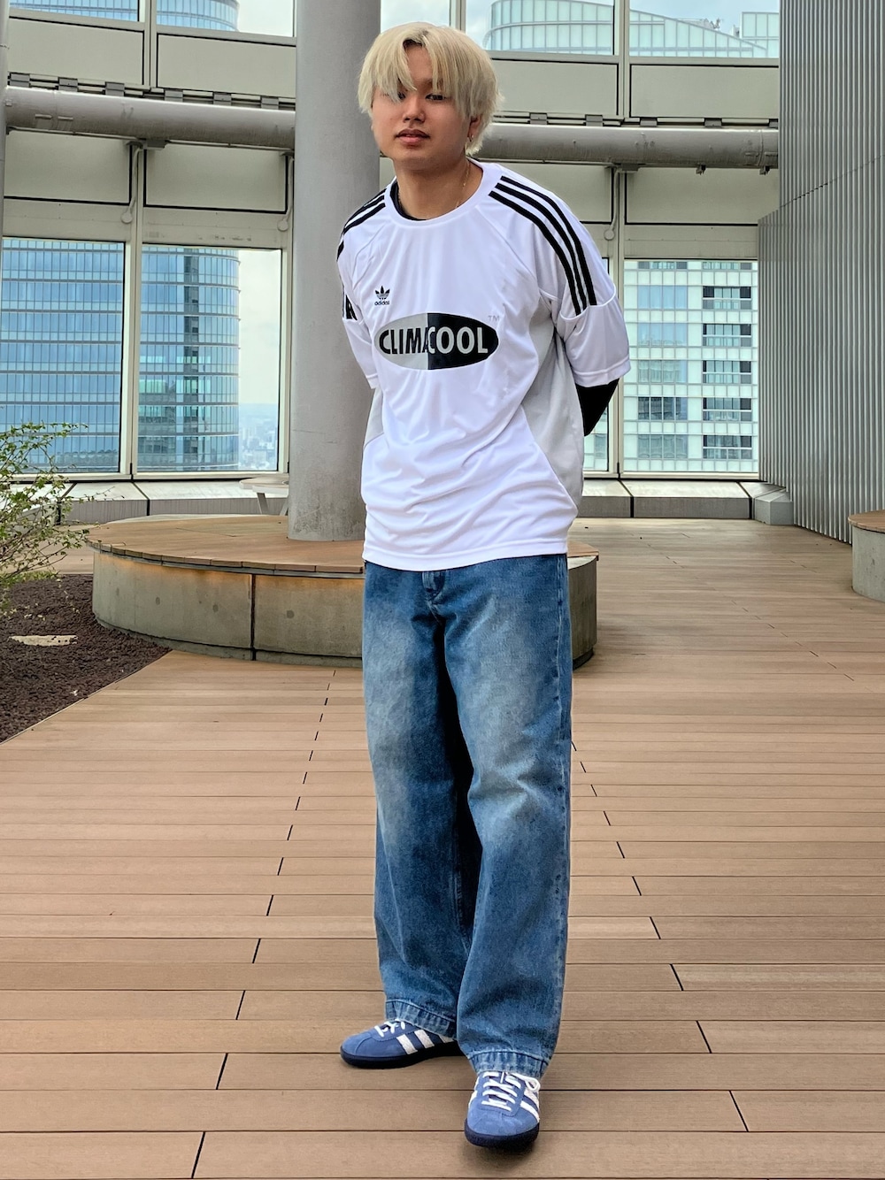 「スニーカー、Tシャツ、adidas、アディダス、adidas originals、ユニフォーム、アディダスオリジナルス、ジャージー、バミューダ、クライマクール」｜「adidasのクライマクール ジャージー / アディダスオリジナルス adidas Originals（Tシャツ/カットソー、ホワイト系）」を使った、MS:(さん（メンズ・171cm）の春コーディネートの1枚目の写真