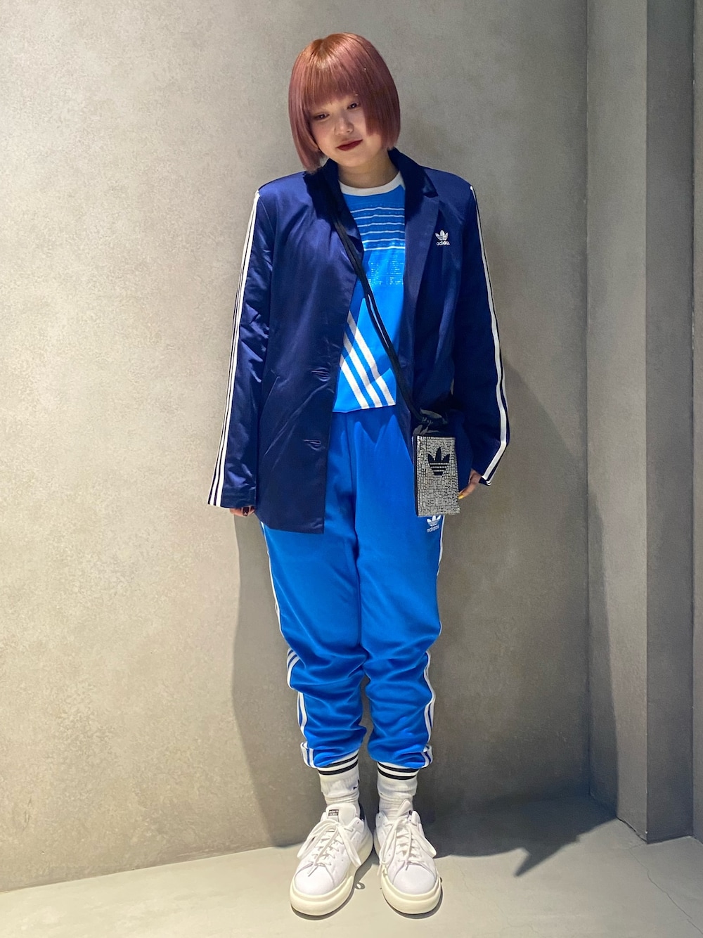 アディカラークラシックス スリーストライプスブレザー / アディダスオリジナルス adidas（アディダス）の「アディカラー クラシックス スリーストライプ