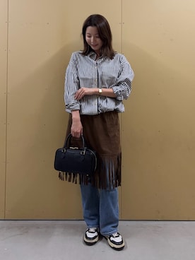 「fredy emue（フレディエミュ）の2WAYスエードフリンジスカート（スカート、ブラウン系）」を使った、sachiさん（レディース・157cm）の秋コーディネート