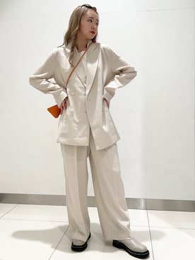 「ショルダーバック」｜「アイテム（ジャケット/アウター）」を使った、arisaさん（レディース・155cm）の春コーディネート