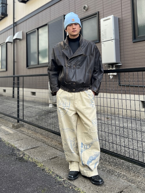 グラヒック　復刻版 セール】ヴィンテージグラフィックパッチ付き ワイドデニムパンツ
