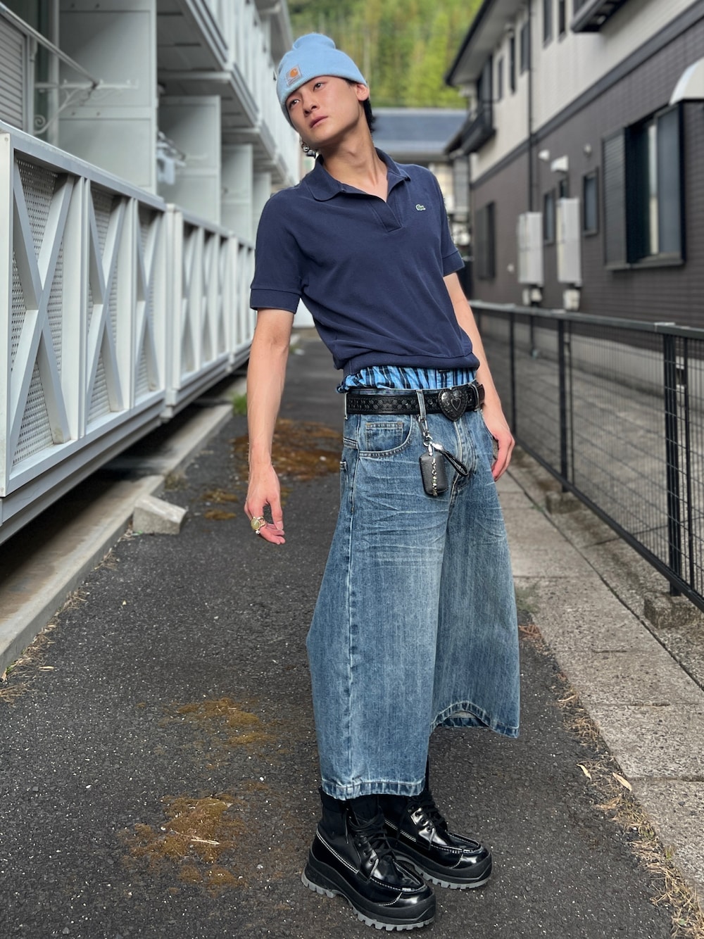 ルーズフィット Aライン クロップドデニムパンツ NDK1925
