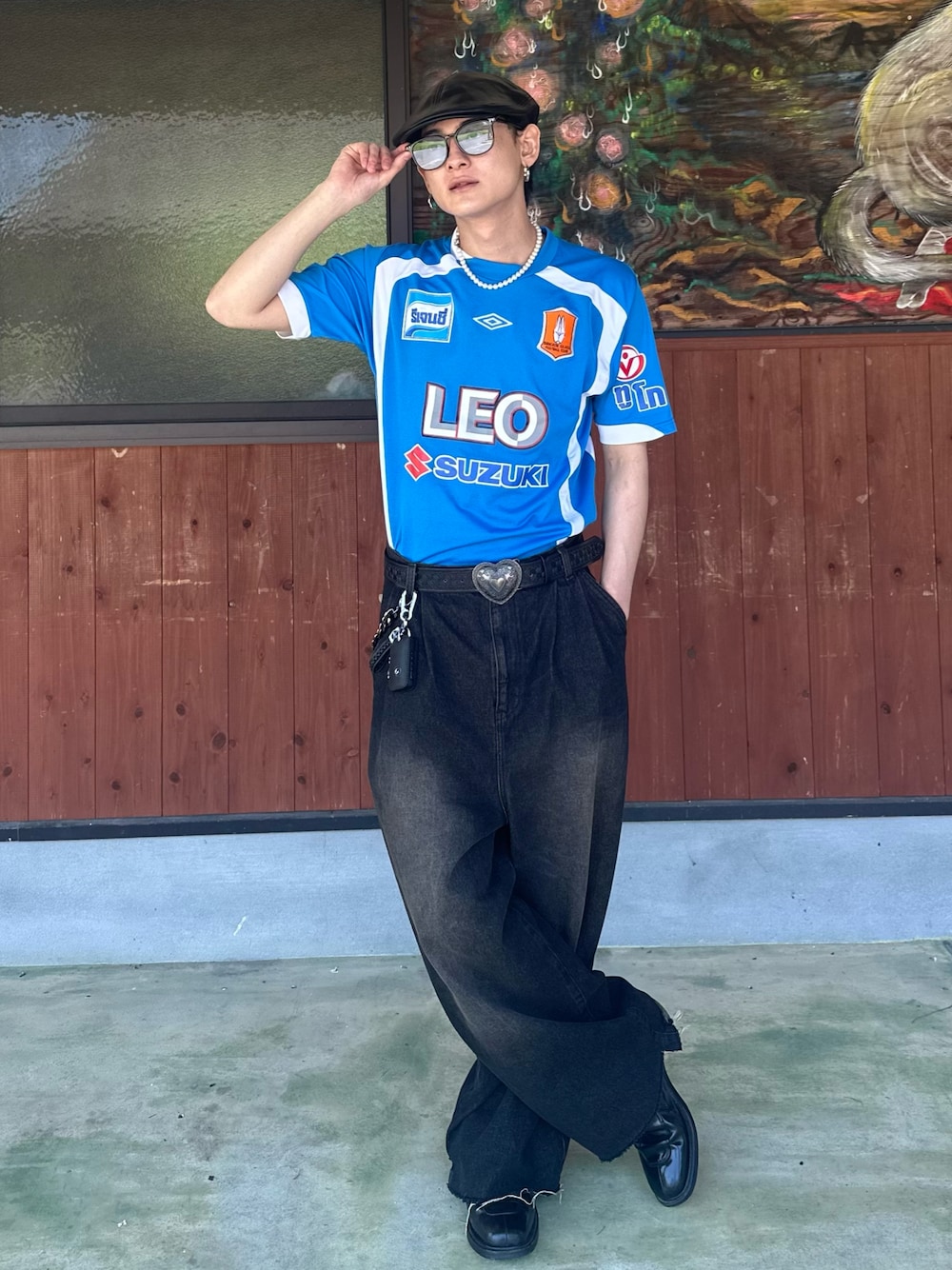 「夏コーデ、夏、メンズファッション、スポーツミックス、ストリート、古着、古着MIX、古着コーデ、デニム、デニムパンツ、ユニフォーム、おでかけコーデ、お出かけコーデ、WEARyouthコーデ」｜「Basiquentiの【Basiquenti】Fake Leather Hunting（フェイクレザーハンチング）BCZ-M21829（ハンチング/ベレー帽、ブラック系）」を使った、Reoさん（メンズ・171cm）の夏コーディネートの1枚目の写真