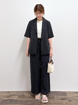 「アイテム（テーラードジャケット）」を使った、さきさん（レディース・155cm・20代）の夏コーディネート