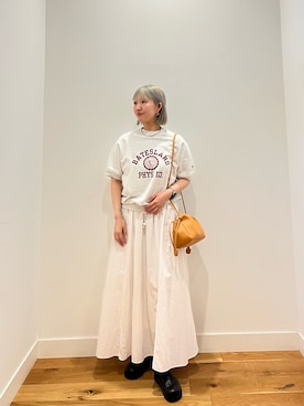 「Champion（チャンピオン）のアイテム（トップス）」を使った、⭐︎おーごし☽°☆・°:** さん（レディース・160cm）の春コーディネート