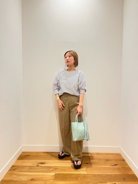 「URBAN RESEARCH DOORS（アーバンリサーチドアーズ）のハイウエストストレッチチノパンツ（その他パンツ、ベージュ系）」を使った、⭐︎おーごし☽°☆・°:** さん（レディース・160cm）の夏コーディネート