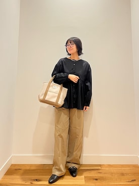 「URBAN RESEARCH DOORS（アーバンリサーチドアーズ）のハイウエストストレッチチノパンツ（その他パンツ、ベージュ系）」を使った、⭐︎おーごし☽°☆・°:** さん（レディース・160cm）の秋コーディネート