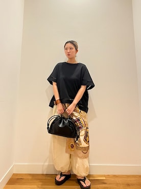 「URBAN RESEARCH DOORS（アーバンリサーチドアーズ）のハシゴレースドッキングプルオーバー（Tシャツ/カットソー、ブラック系）」を使った、⭐︎おーごし☽°☆・°:** さん（レディース・160cm）の夏コーディネート