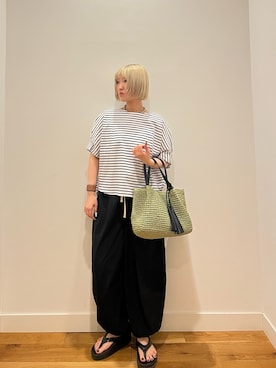 「URBAN RESEARCH DOORS（アーバンリサーチドアーズ）の『UR TECH』サマシェアタックスリーブプルオーバー（Tシャツ/カットソー、ブルー系）」を使った、⭐︎おーごし☽°☆・°:** さん（レディース・160cm）の春コーディネート