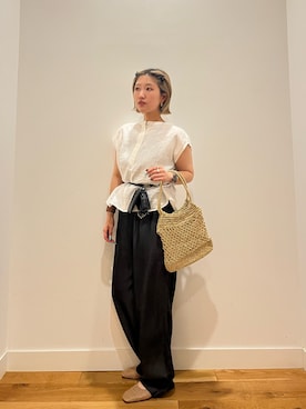 「URBAN RESEARCH DOORS（アーバンリサーチドアーズ）のリネンスキッパーフレンチブラウス（シャツ/ブラウス、ホワイト系）」を使った、⭐︎おーごし☽°☆・°:** さん（レディース・160cm）の夏コーディネート