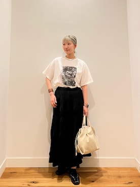 「EKAL（エカル）のフォトプリントショートスリーブTシャツ（Tシャツ/カットソー、ホワイト系）」を使った、⭐︎おーごし☽°☆・°:** さん（レディース・160cm）の春コーディネート