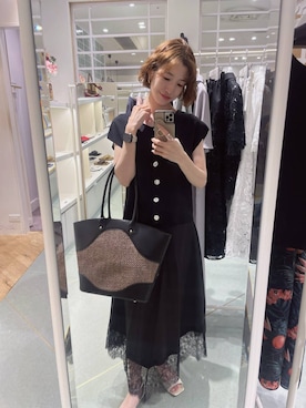 「Andemiu（アンデミュウ）の雑材バケツトートバッグ656273（トートバッグ、ブラック系）」を使った、miuさん（レディース・157cm）の春コーディネート