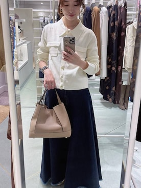 「アイテム（デニムスカート）」を使った、miuさん（レディース・157cm・30代）の秋コーディネート