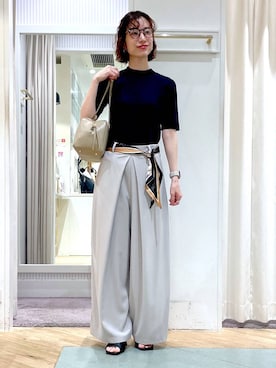 「メガネ」｜「アイテム（スラックス）」を使った、miuさん（レディース・157cm）の春コーディネート