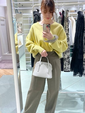 「ナチュラル」｜「アイテム（PC・スマホグッズ/家電）」を使った、miuさん（レディース・157cm）の秋コーディネート