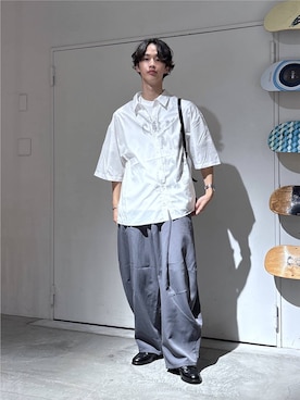 「RAGEBLUE（レイジブルー）のSPRAY LOGO LOOSE FIT SHIRTS/スプレーロゴルーズシルエットシャツ（シャツ/ブラウス、ホワイト系）」を使った、 koutaさん（メンズ・173cm）の夏コーディネート
