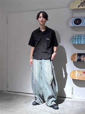 「RAGEBLUE（レイジブルー）のCIRCLE LOGO COMPACT SHIRTS/ワンポイントロゴコンパクトシャツ（シャツ/ブラウス、ブラック系）」を使った、 koutaさん（メンズ・173cm）の夏コーディネート