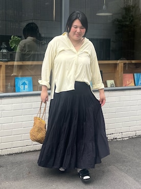 「アイテム（かごバッグ）」を使った、Sacco.♡さん（レディース・162cm）の夏コーディネート