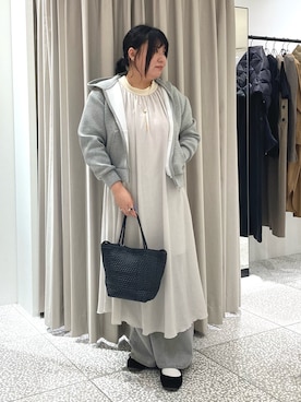 「アイテム（イヤーカフ）」を使った、Sacco.♡さん（レディース・162cm）の秋コーディネート