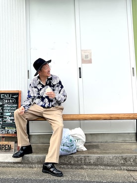 「nonnative(ノンネイティブ)のアイテム」を使った、TERRYさん(メンズ・179cm)の春コーディネート