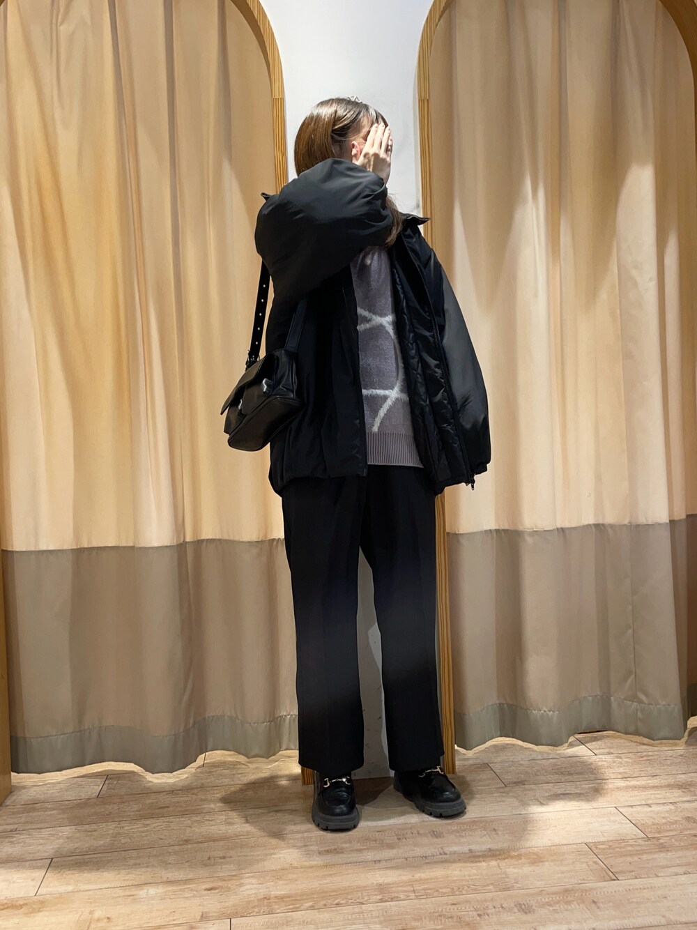 「ehka sopo、お出かけコーデ、休日スタイル、ニット、大人女子、カジュアル」｜「ehka sopoのライン柄ニット（ニット/セーター、パープル系）」を使った、merrieさん（レディース・163cm）の冬コーディネートの1枚目の写真