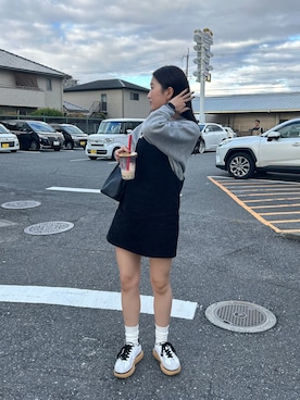 「重ね着ベストシーズン」｜「アイテム（オールインワン・サロペット）」を使った、NATSUKIさん（レディース・161cm）の秋コーディネート