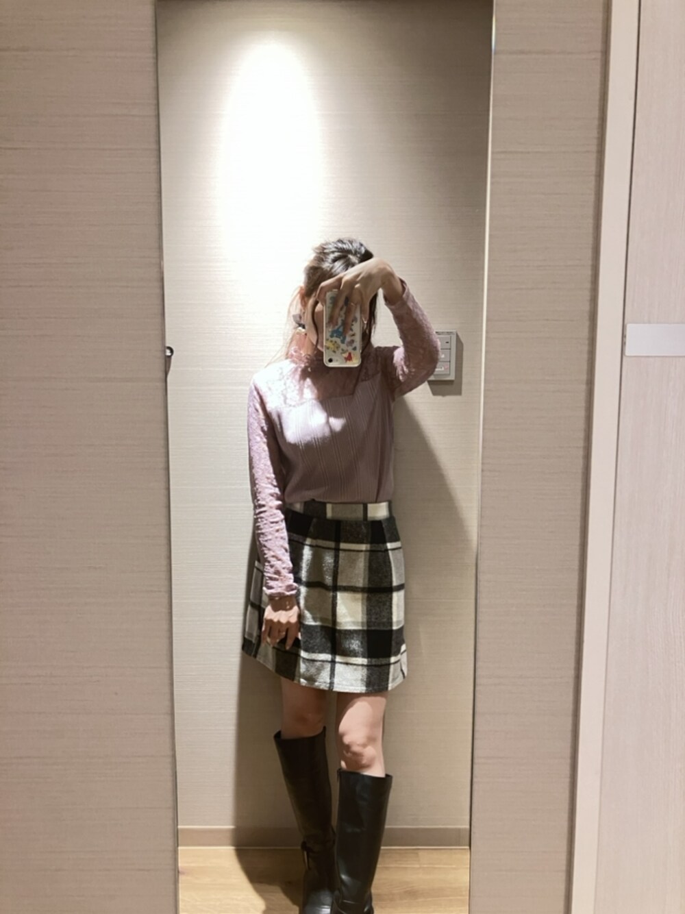 「休日コーデ、秋服、低身長コーデ、大人かわいい、プチプラコーデ」｜「GRLのアイテム（スカート、その他）」を使った、りあさん（レディース・153cm）の秋コーディネートの1枚目の写真