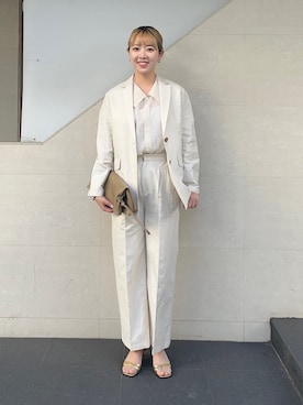 「センタープレスパンツ」｜「アイテム（ジャケット/アウター）」を使った、菊池さん（レディース・164cm）の春コーディネート