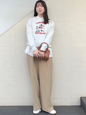 「VELETTO（ベレット）のVELETTO: 2WAY ショルダー ミニ ボストン バッグ（ボストンバッグ、イエロー系）」を使った、菊池さん（レディース・164cm）の春コーディネート