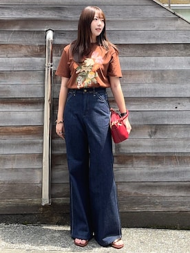「Lee（リー）のアイテム（パンツ）」を使った、菊池さん（レディース・164cm）の夏コーディネート