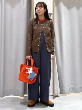 「アイテム（ノーカラージャケット）」を使った、菊池さん（レディース・164cm）の秋コーディネート