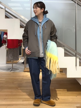 「アイテム（スタジャン）」を使った、菊池さん（レディース・164cm）の秋コーディネート