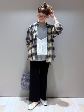 「LEPSIM（レプシィム）の《セルフカット可能》プリーツイージーパンツ　601345（その他パンツ、ブラック系）」を使った、310lepsim75さん（レディース・163cm）の春コーディネート