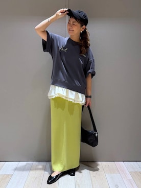 「LEPSIM（レプシィム）の14ゲージニットナロースカート　242468（スカート、グリーン系）」を使った、310lepsim75さん（レディース・163cm）の春コーディネート