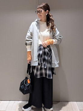 「アイテム（パーカー）」を使った、310lepsim75さん（レディース・163cm・40代）の秋コーディネート