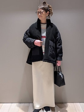 「LEPSIM（レプシィム）のストレッチサテンスカート　497324（スカート）」を使った、310lepsim75さん（レディース・163cm）の秋コーディネート