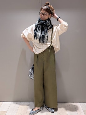 「アイテム（ストール/ショール）」を使った、310lepsim75さん（レディース・163cm）の秋コーディネート