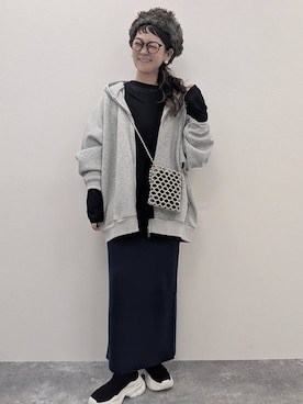 「アイテム（パーカー）」を使った、310lepsim75さん（レディース・163cm）の秋コーディネート