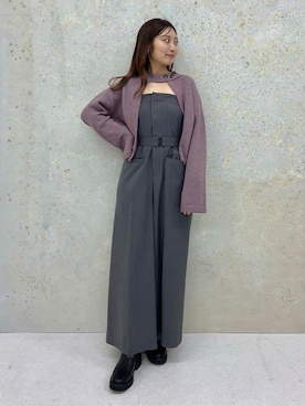 「アイテム（オールインワン・サロペット、グレー系）」を使った、ヤノアミさん（レディース・163cm）の秋コーディネート