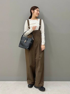 「骨格ウェーブ」｜「アイテム（オールインワン・サロペット）」を使った、ヤノアミさん（レディース・163cm）の秋コーディネート