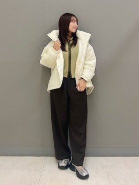 「SENSE OF PLACE by URBAN RESEARCH（センスオブプレイスバイアーバンリサーチ）のアイテム（カーディガン/ボレロ）」を使った、ヤノアミさん（レディース・163cm）の秋コーディネート