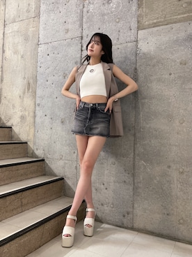 「アイテム（チューブトップ）」を使った、maiさん（レディース・167cm）の春コーディネート