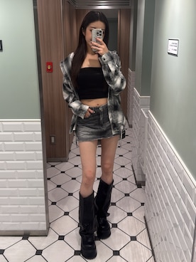「アイテム（デニムスカート）」を使った、maiさん（レディース・167cm）の秋コーディネート