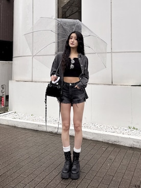 「GYDA（ジェイダ）のCROSS POINTケミカルデニムシャツ（シャツ/ブラウス、ブラック系）」を使った、maiさん（レディース・167cm）の春コーディネート