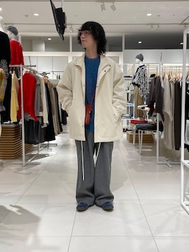 「レイヤード」｜「アイテム（その他アウター）」を使った、にしはらさん（メンズ・169cm）の秋コーディネート